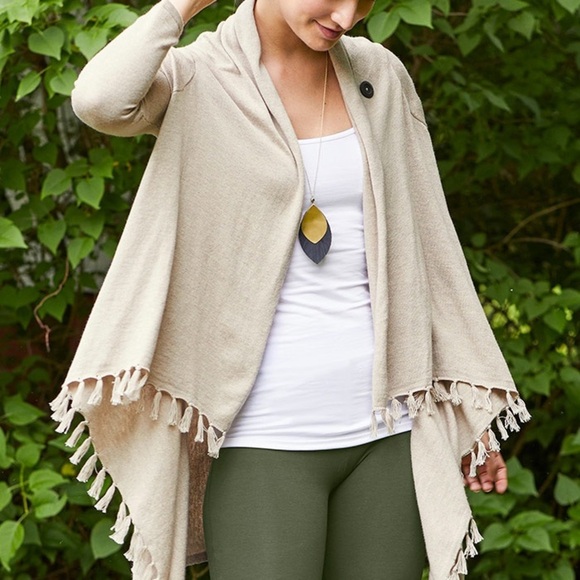 Matilda Jane - Overlapping Fringe Beige Cardigan - Picture 15 of 15
